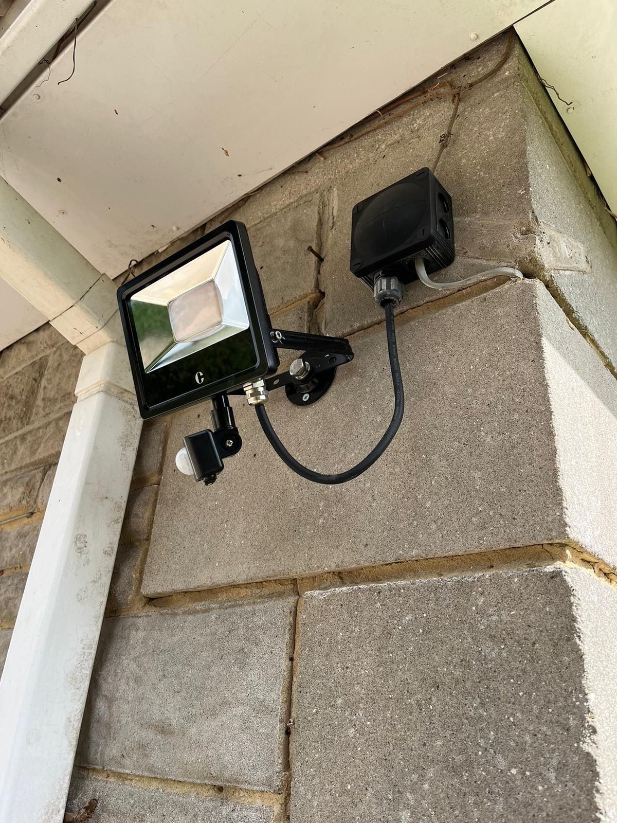 Outdoor lighting installer in Yeovil